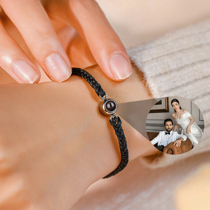 MEDVALA™ - Bracelet de Projection Personnalisable